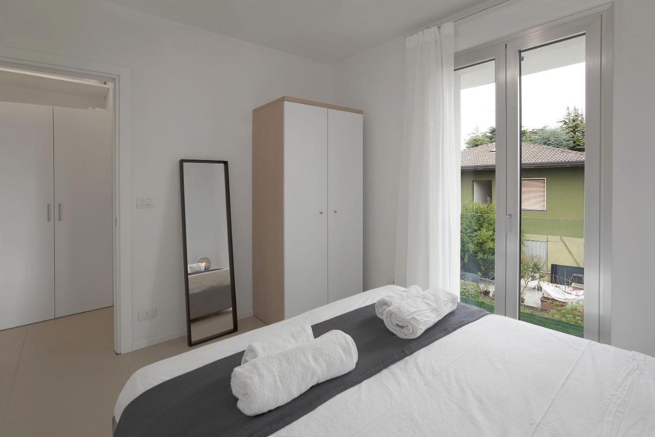 Apartamento Baseventuno 4 Bilocale Sirmione Exterior foto