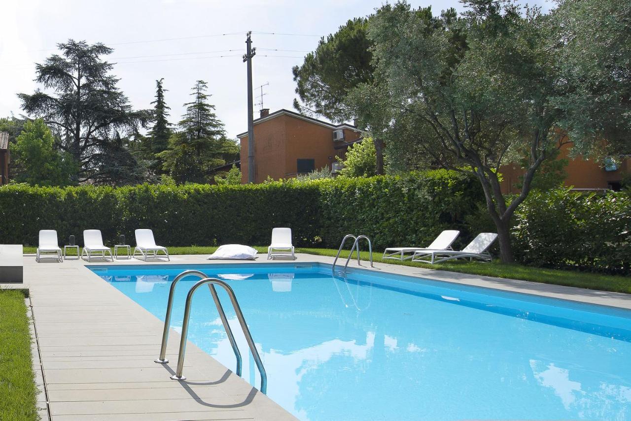 Apartamento Baseventuno 4 Bilocale Sirmione Exterior foto