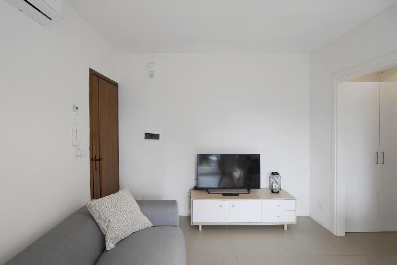 Apartamento Baseventuno 4 Bilocale Sirmione Exterior foto